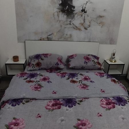 Apartman Jasna, Pirot Buitenkant foto